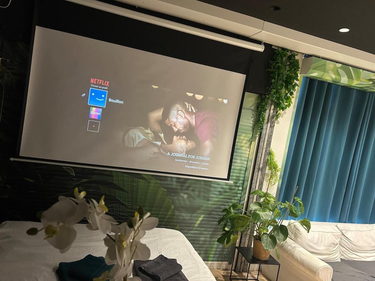 Appartement Jungle With Breakfast And Video Projector